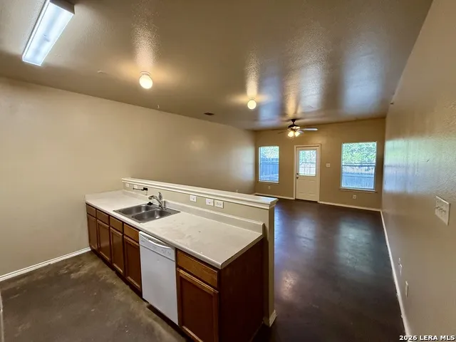 10718 Mathom Lndg Unit 1 Universal City, TX 78148