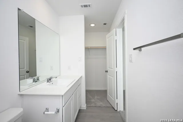 7639 VARO GLN San Antonio, TX 78263