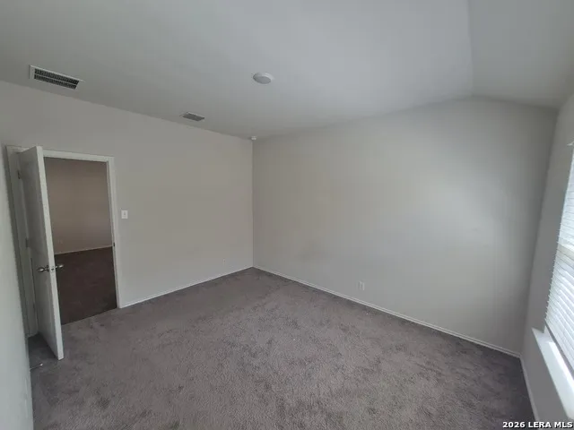 120 Middle Green Loop Floresville, TX 78114