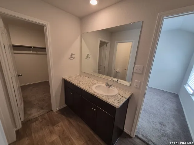 120 Middle Green Loop Floresville, TX 78114