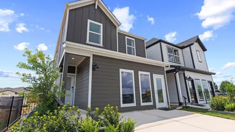 3515 Catbird Lane