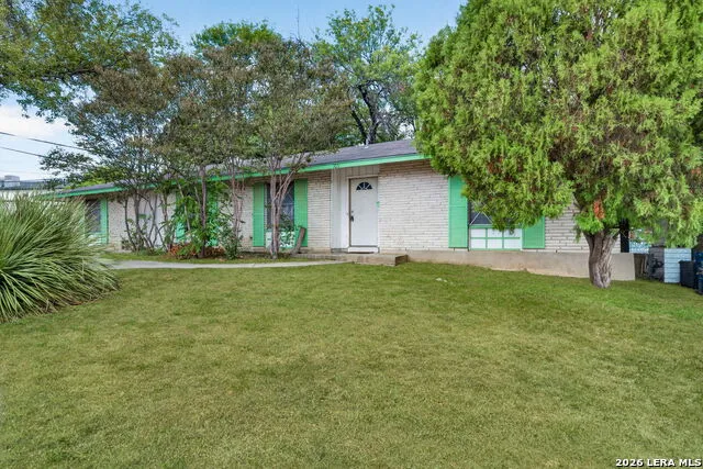 103 BRETTONWOOD DR San Antonio, TX 78218