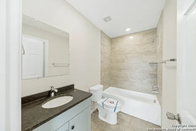 6914 Crestway Dr Unit 103 San Antonio, TX 78239