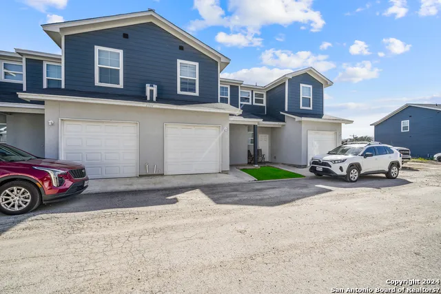 6914 Crestway Dr Unit 103 San Antonio, TX 78239