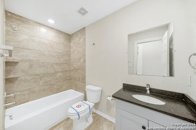 6914 Crestway Dr Unit 103 San Antonio, TX 78239