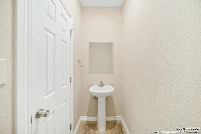 6914 Crestway Dr Unit 103 San Antonio, TX 78239