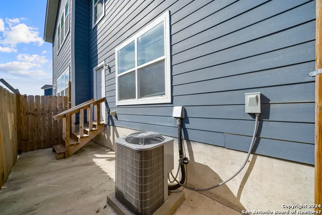 6914 Crestway Dr Unit 103 San Antonio, TX 78239