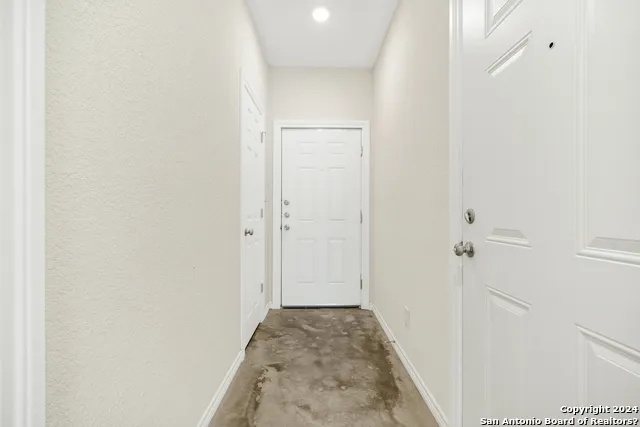 6914 Crestway Dr Unit 103 San Antonio, TX 78239