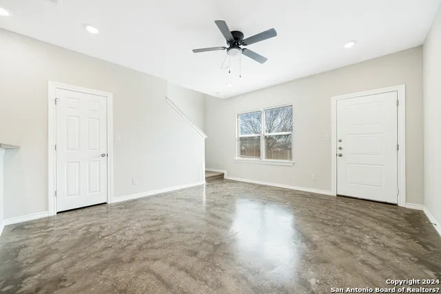 6914 Crestway Dr Unit 103 San Antonio, TX 78239