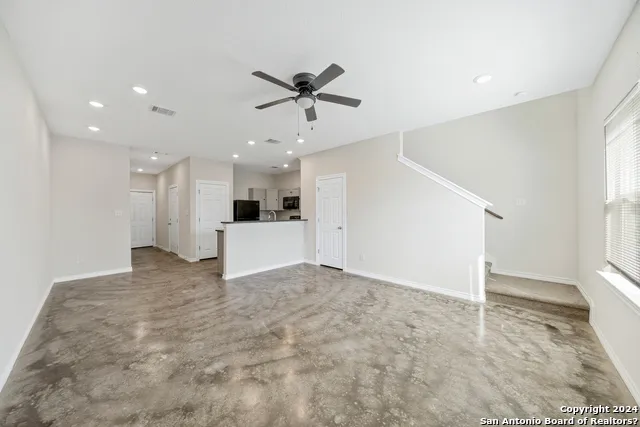6914 Crestway Dr Unit 103 San Antonio, TX 78239