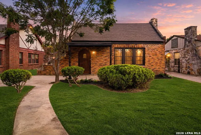 146 North Dr San Antonio, TX 78201