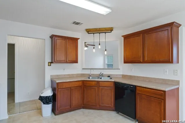 3413 Whisper Hvn Schertz, TX 78108