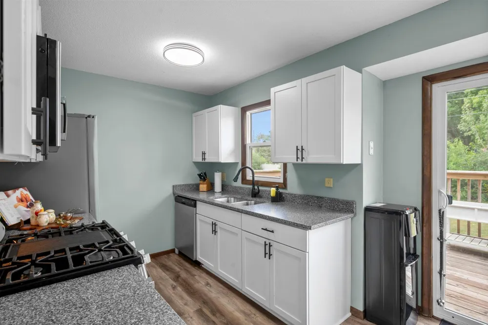 16288 Florida Way W Rosemount, MN 55068