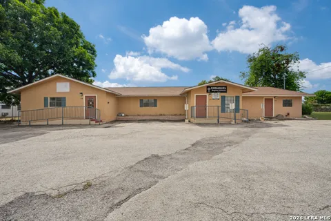 234 E AVIATION BLVD