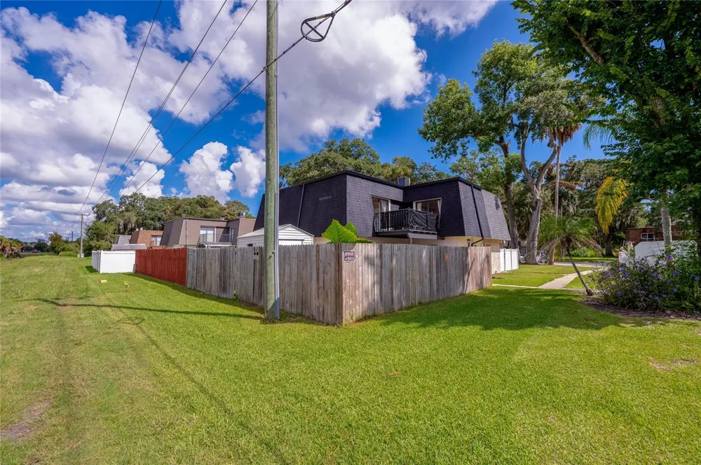 36 SPRINGWOOD SQUARE Port Orange, FL 32129