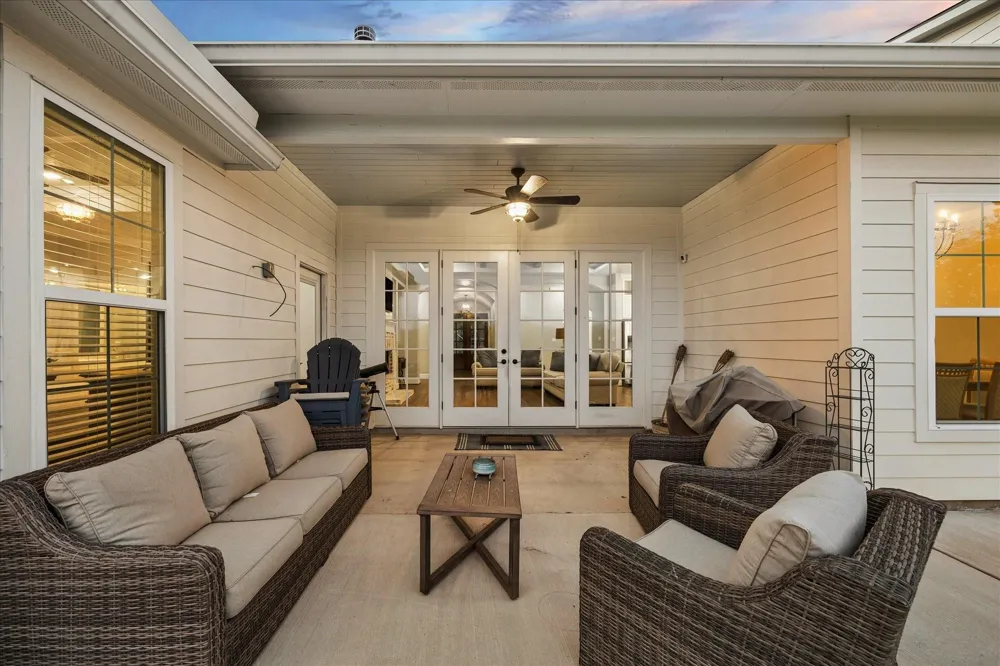 3712 Quail Circle Sealy, TX 77474