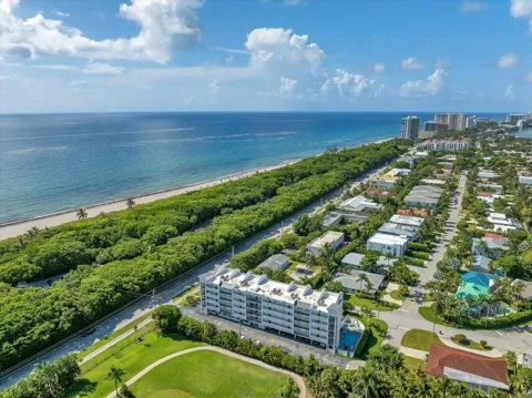 601 OCEAN BOULEVARD #201