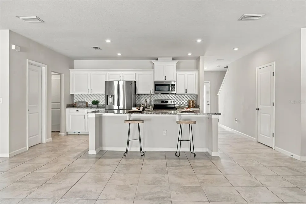 10646 HAWKS LANDING DRIVE Land O Lakes, FL 34638