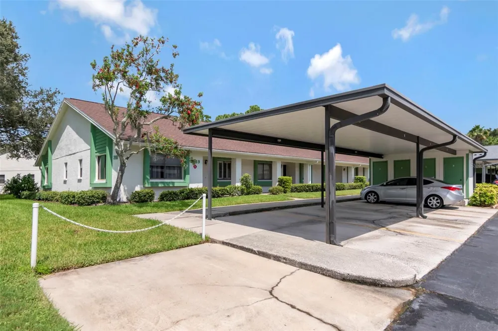 2569 LAURELWOOD DRIVE #11B Clearwater, FL 33763