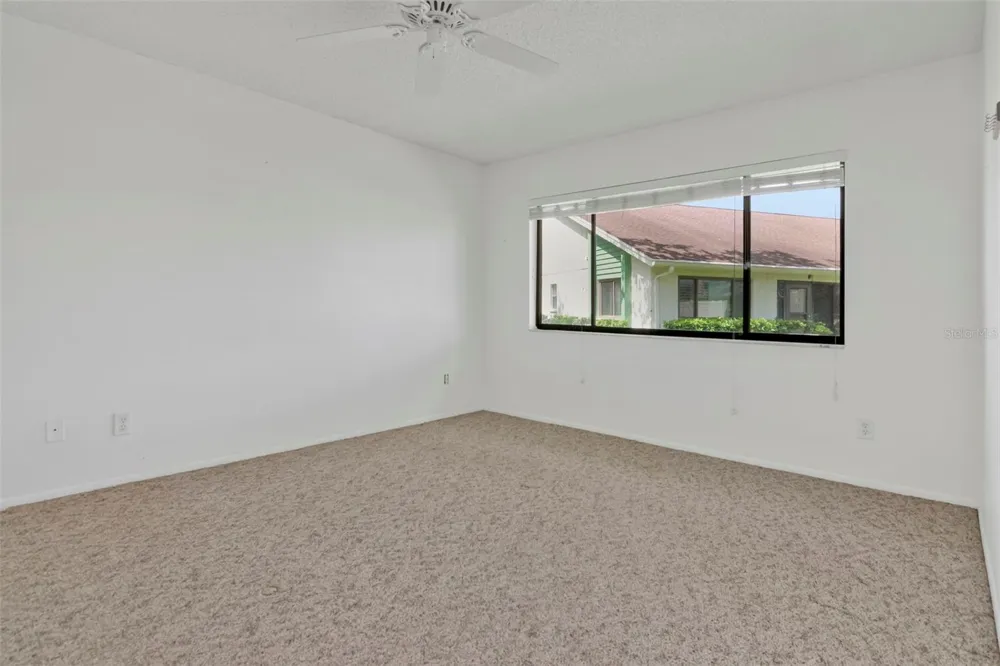 2569 LAURELWOOD DRIVE #11B Clearwater, FL 33763