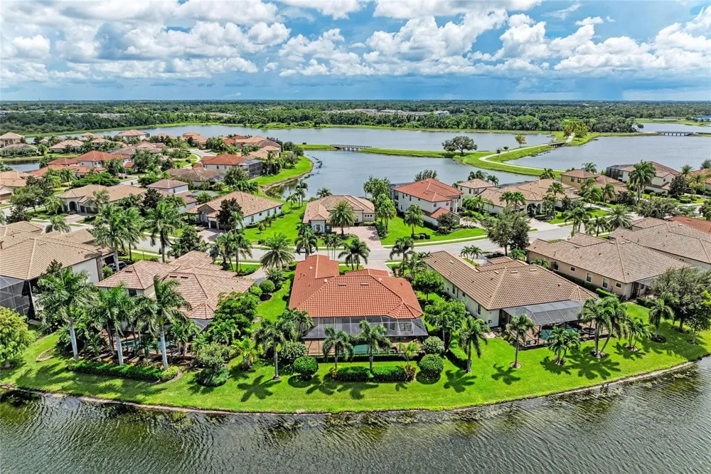 13213 BRIDGEPORT CROSSING Bradenton, FL 34211