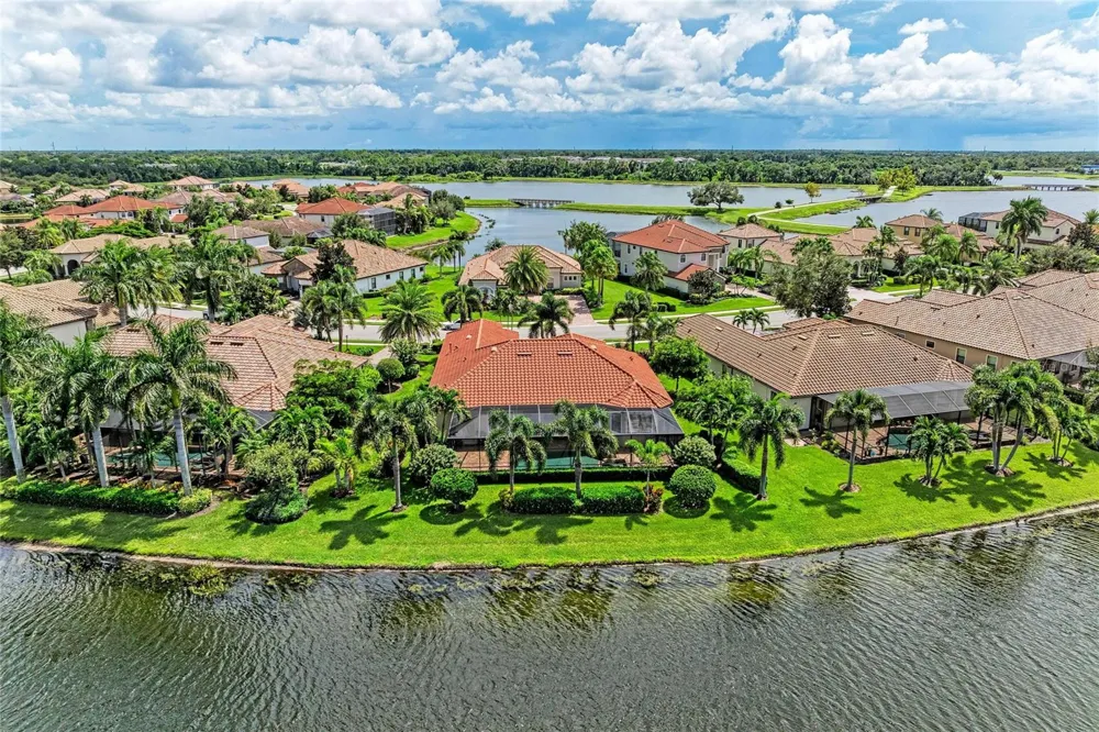 13213 BRIDGEPORT CROSSING Bradenton, FL 34211