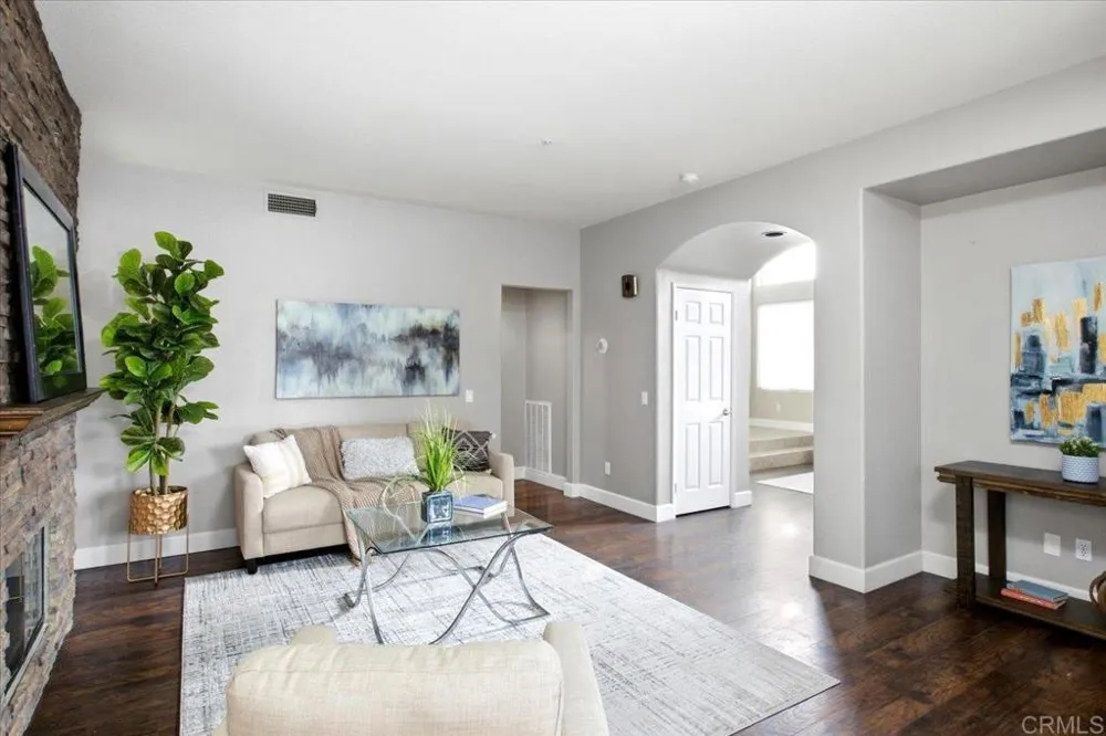 2043 Dawn View Glen Escondido, CA 92026
