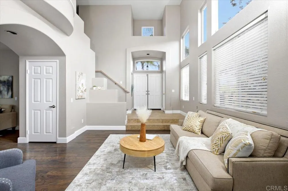 2043 Dawn View Glen Escondido, CA 92026