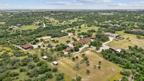319 Verna Trail