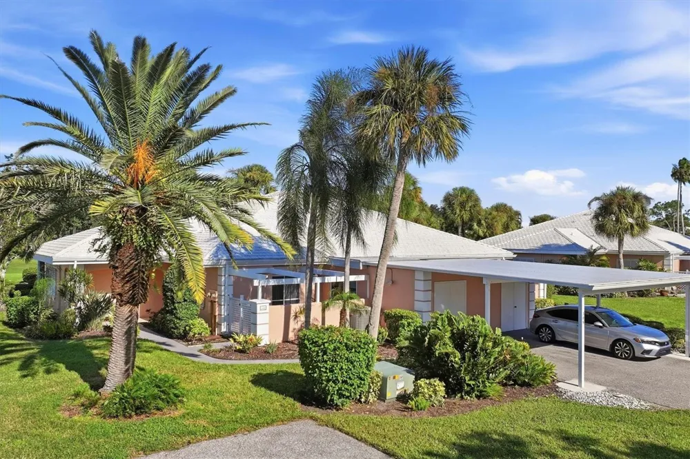 308 CERROMAR WAY #19 Venice, FL 34293