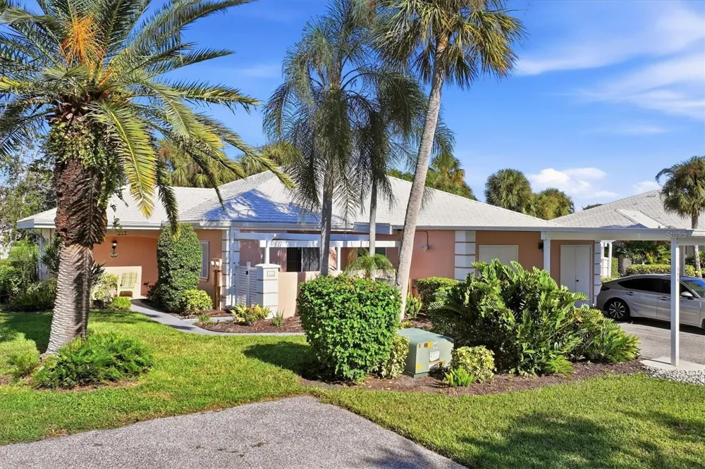 308 CERROMAR WAY #19 Venice, FL 34293