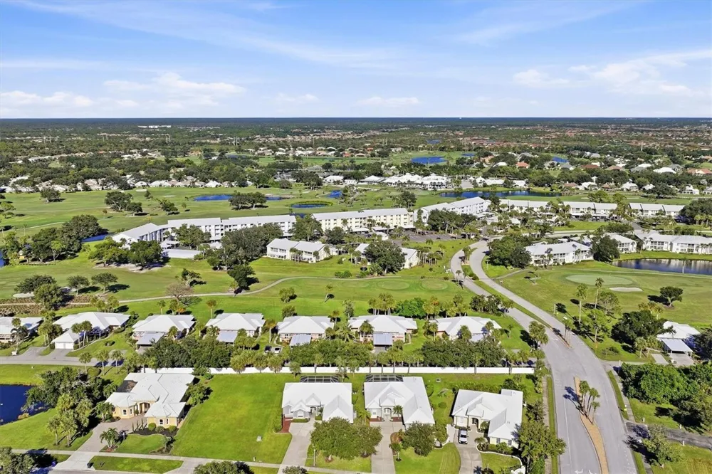 308 CERROMAR WAY #19 Venice, FL 34293