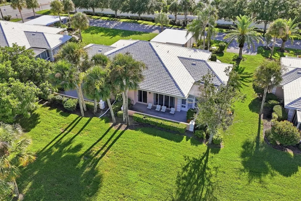 308 CERROMAR WAY #19 Venice, FL 34293