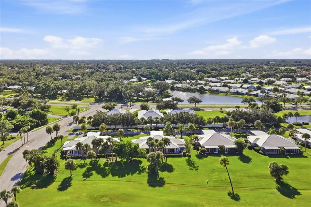 308 CERROMAR WAY #19 Venice, FL 34293