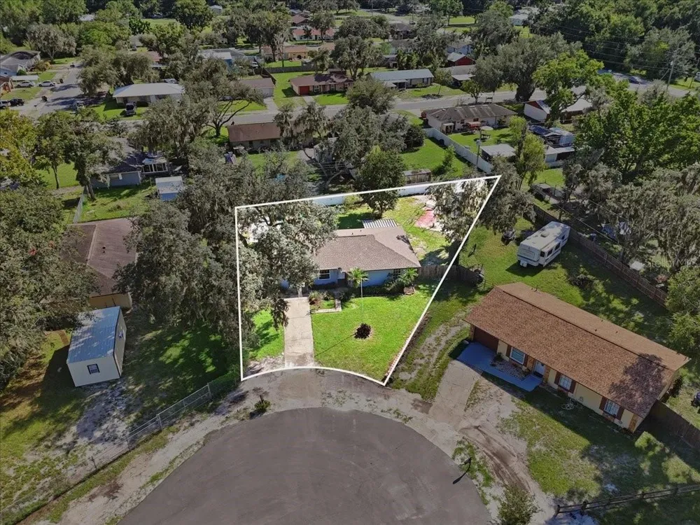 3607 DEBORAH DRIVE Lakeland, FL 33810