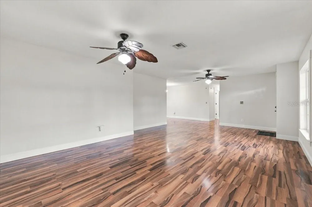 3607 DEBORAH DRIVE Lakeland, FL 33810