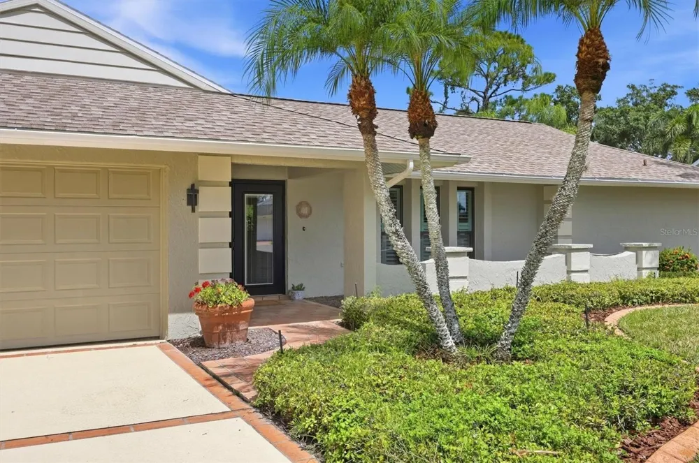 4865 GREYWOOD LANE Sarasota, FL 34235