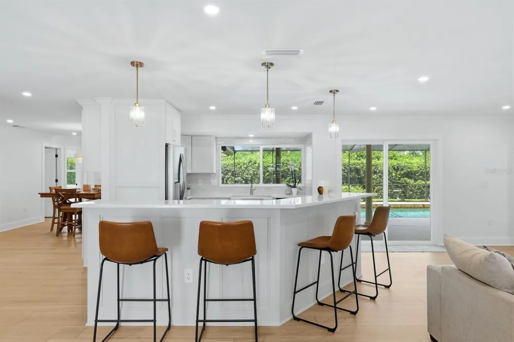 4865 GREYWOOD LANE Sarasota, FL 34235