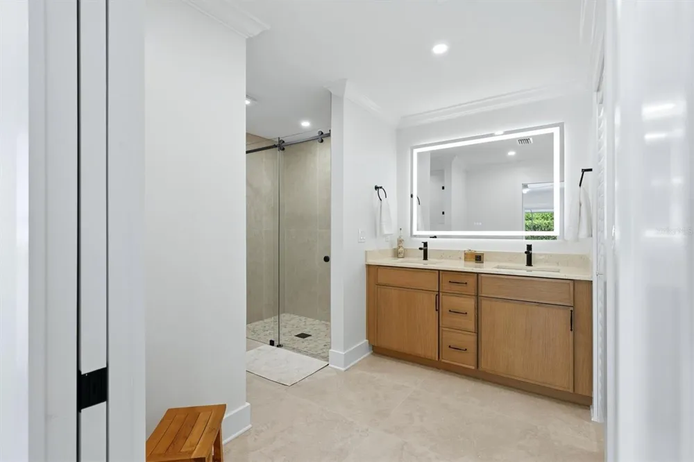 4865 GREYWOOD LANE Sarasota, FL 34235