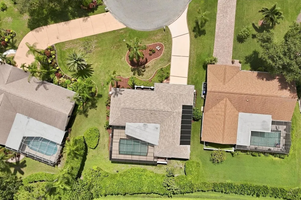 4865 GREYWOOD LANE Sarasota, FL 34235
