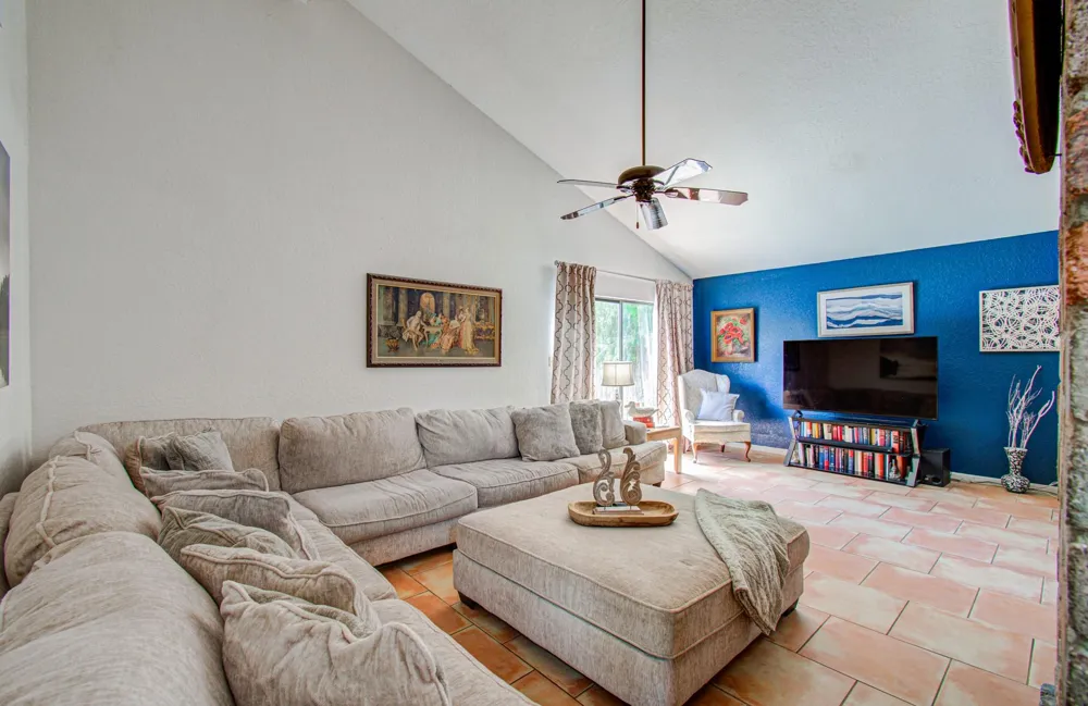 338 Banyan Street Lake Jackson, TX 77566