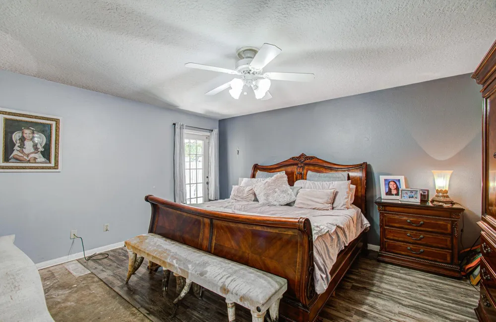 338 Banyan Street Lake Jackson, TX 77566