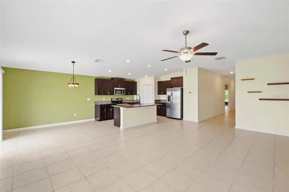 1423 GOLDEN GLOW DRIVE Ruskin, FL 33570