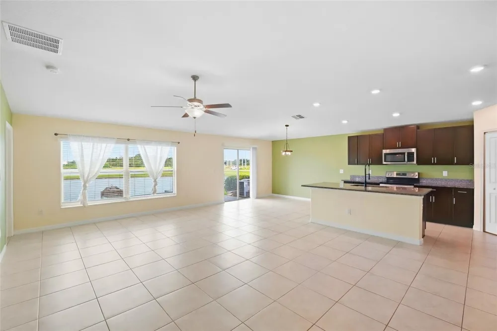 1423 GOLDEN GLOW DRIVE Ruskin, FL 33570