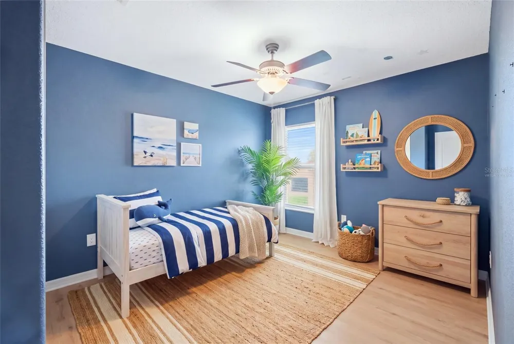 1423 GOLDEN GLOW DRIVE Ruskin, FL 33570