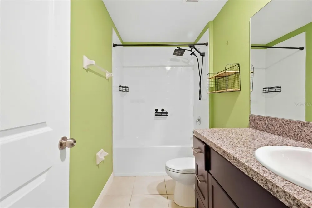 1423 GOLDEN GLOW DRIVE Ruskin, FL 33570