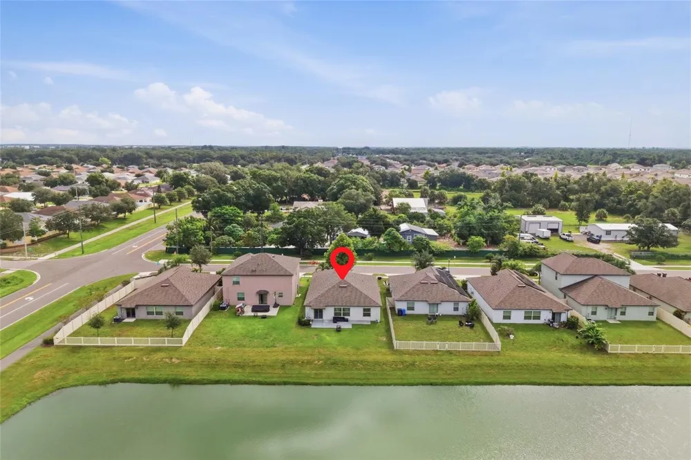 1423 GOLDEN GLOW DRIVE Ruskin, FL 33570