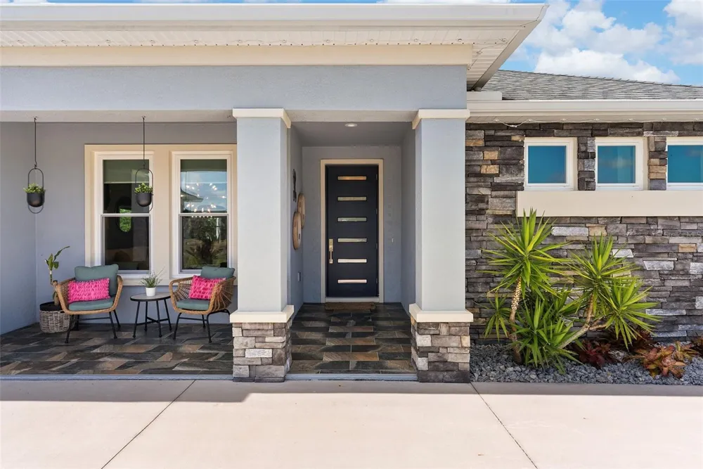 5118 LAKE TOSCANA DRIVE Wimauma, FL 33598