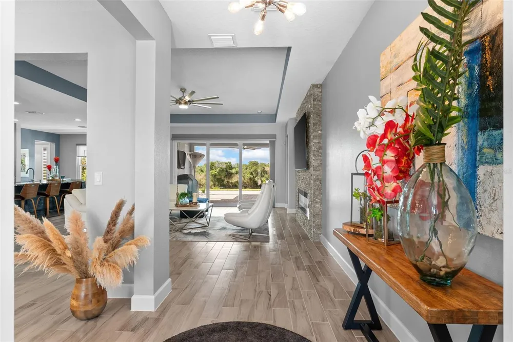 5118 LAKE TOSCANA DRIVE Wimauma, FL 33598