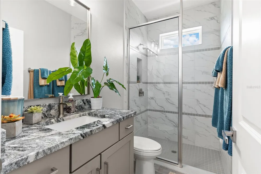 5118 LAKE TOSCANA DRIVE Wimauma, FL 33598